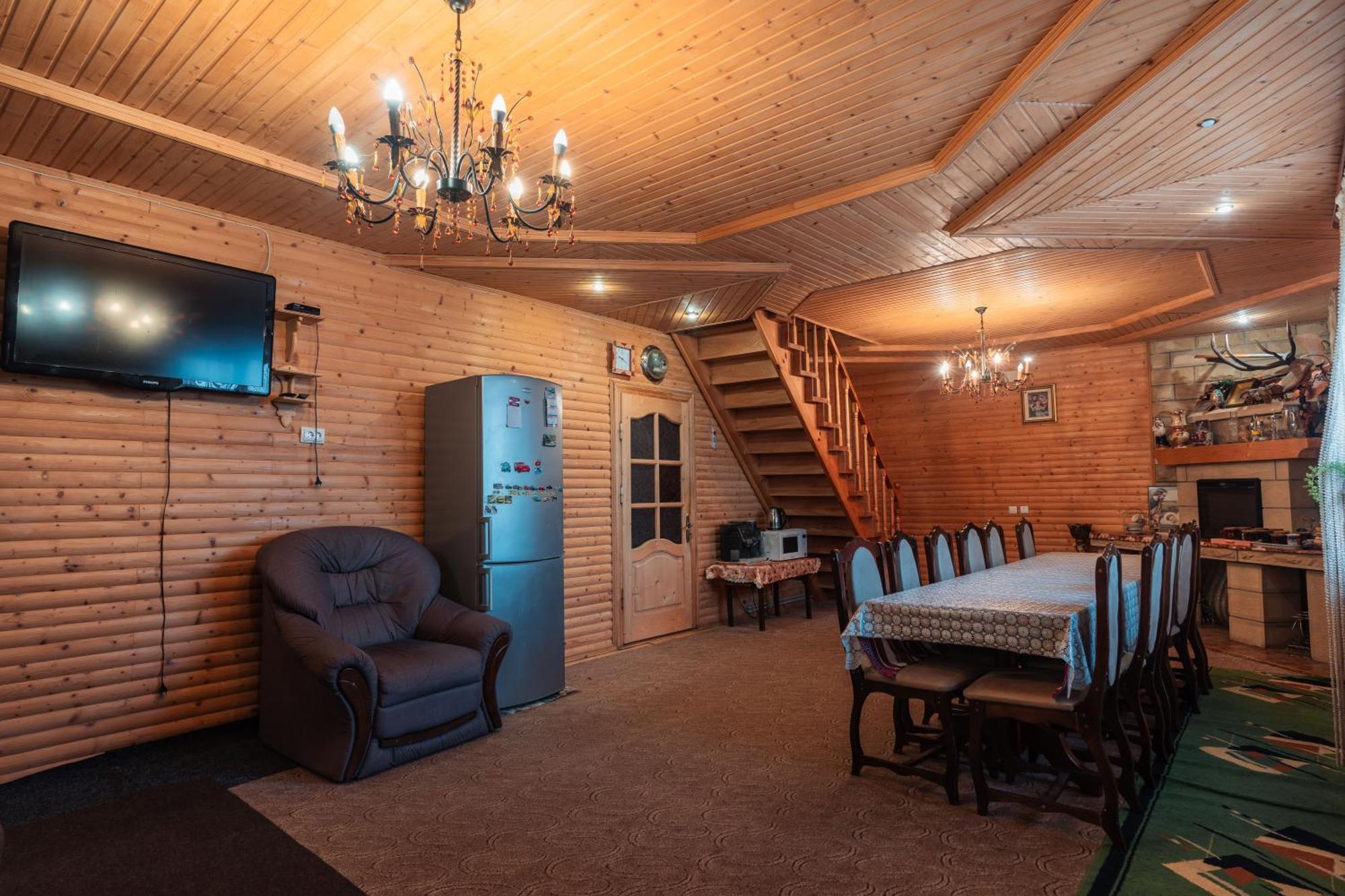 Гостьовий Дім "У Ані" Yablunytsya Exterior photo